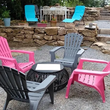 Maison Proche De Lacs Entouree De Bois Et Forets Holiday home