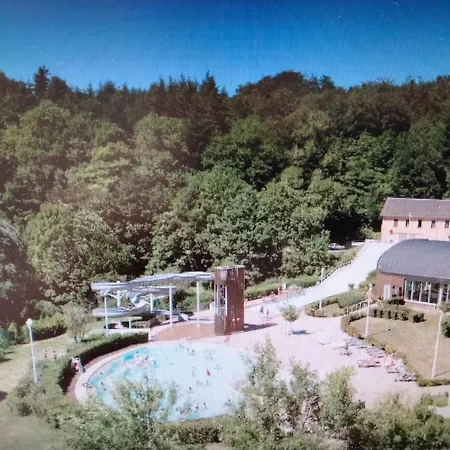 Maison Proche De Lacs Entouree De Bois Et Forets
